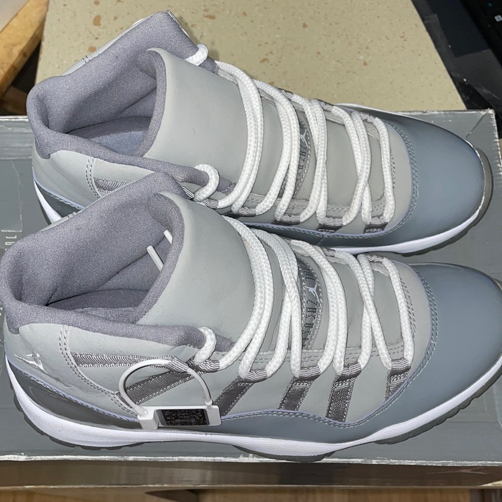 Air Jordan 11 Retro “Cool Grey” 8.5